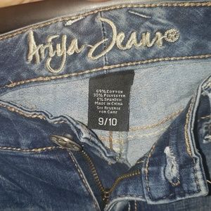 Ariya Jean Pants